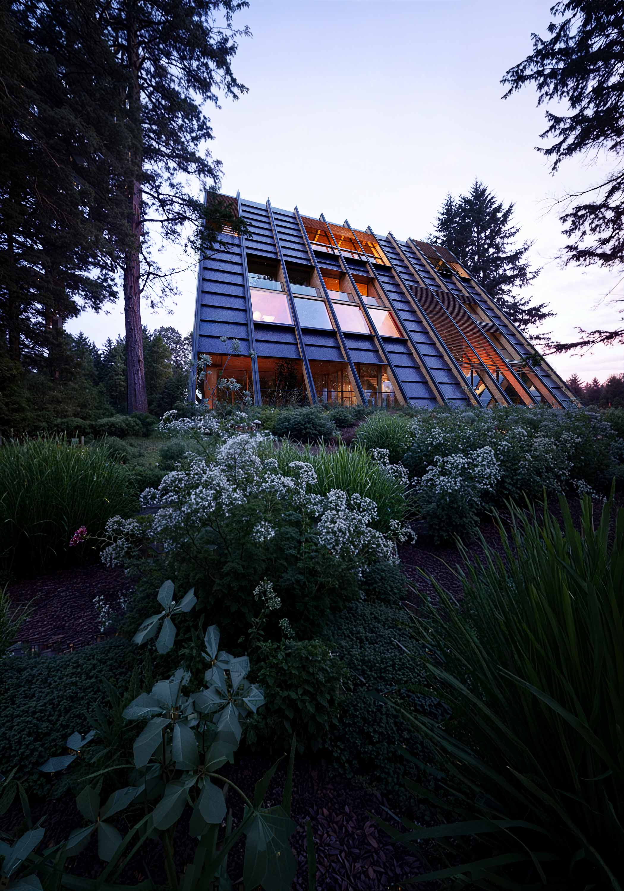 GRAPH_OAB_Mountain House_04